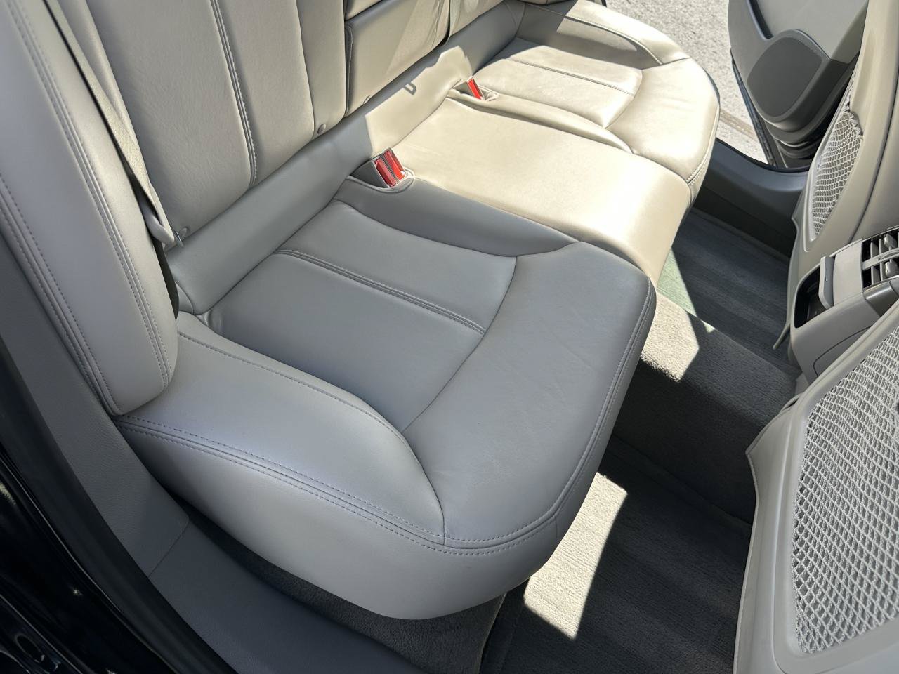 Used 2012 Buick LaCrosse Premium FWD image 38