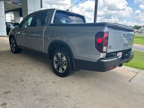 Used 2017 Honda Ridgeline RTL-T image 5
