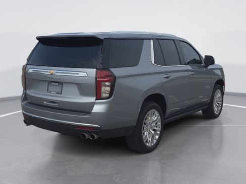 Used 2023 Chevrolet Tahoe High Country w/ Premium Package 2 AWD/4WD image 3