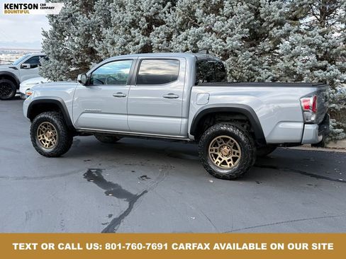 Used 2021 Toyota Tacoma TRD Off-Road image 5