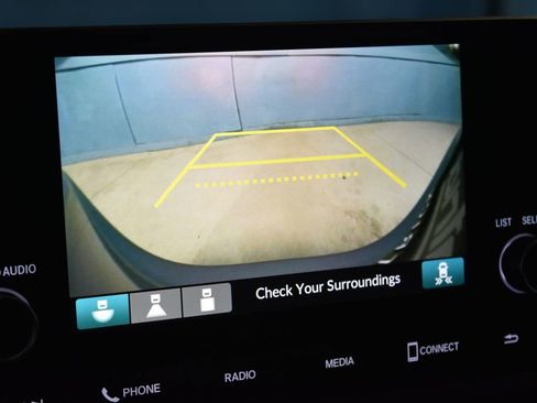 Used 2024 Honda CR-V Sport image 11