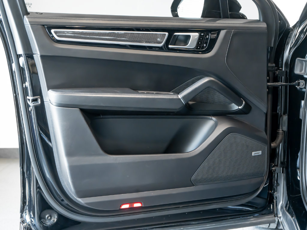 Certified 2021 Porsche Cayenne GTS AWD/4WD image 13