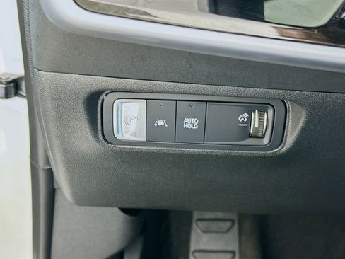 Used 2024 Honda Prologue Touring image 17