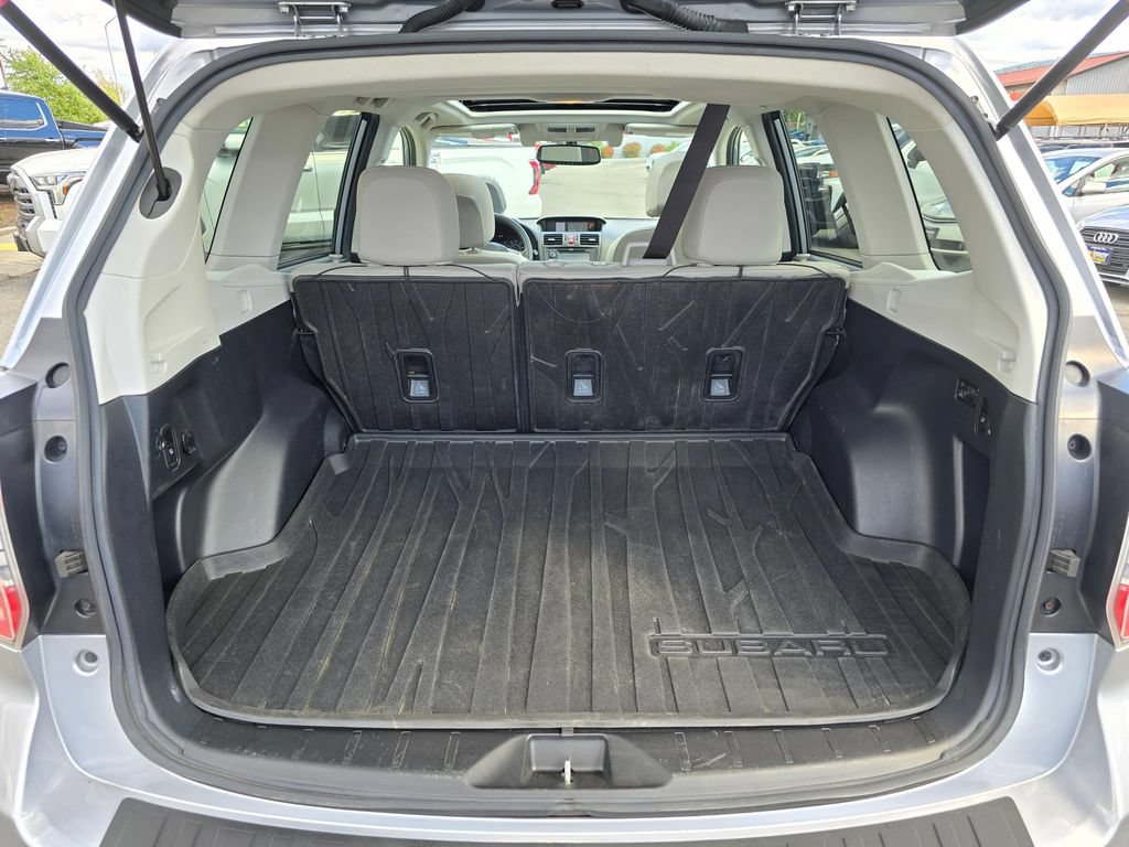 Used 2015 Subaru Forester 2.5i Touring w/ Eyesight & Navigation System AWD/4WD image 15
