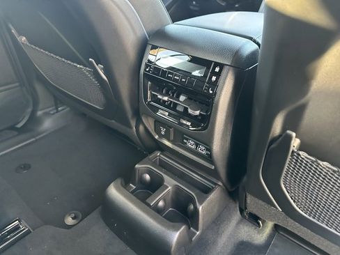 New 2025 Jeep Grand Cherokee L Limited image 20