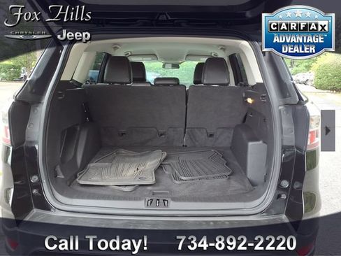 Used 2017 Ford Escape SE w/ SE Sport Appearance Package AWD/4WD image 10