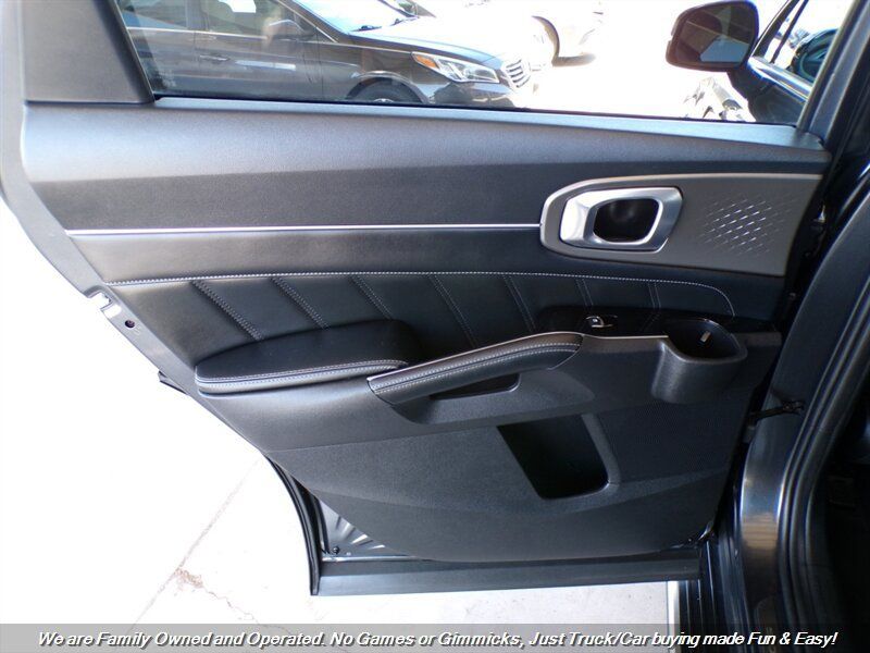 Used 2021 Kia Sorento SX FWD image 19
