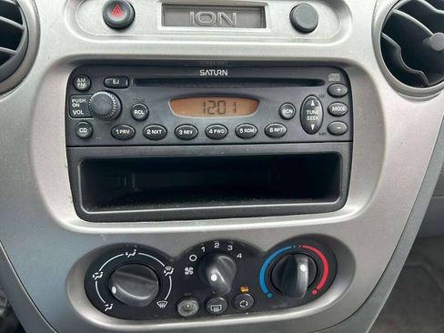 Used 2005 Saturn ION Level 2 w/ Power Pkg FWD image 14