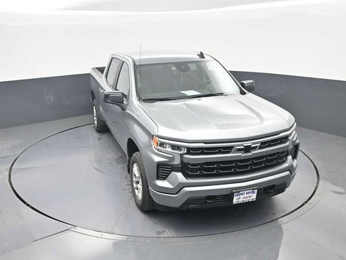 Used 2026 Chevrolet Silverado 1500 RST AWD/4WD image 26