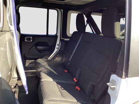 Used 2020 Jeep Wrangler Unlimited Sport image 19
