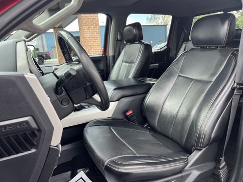 Used 2018 Ford F150 Lariat w/ Equipment Group 502A Luxury AWD/4WD image 18