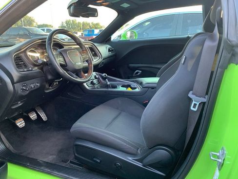 Used 2015 Dodge Challenger R/T Scat Pack RWD image 7