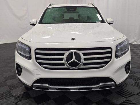Certified 2025 Mercedes-Benz GLB 250 4MATIC image 9