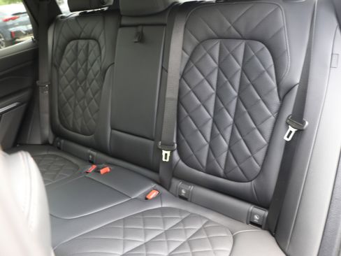 Certified 2025 BMW X5 xDrive50e w/ Parking Assistance Package image 36