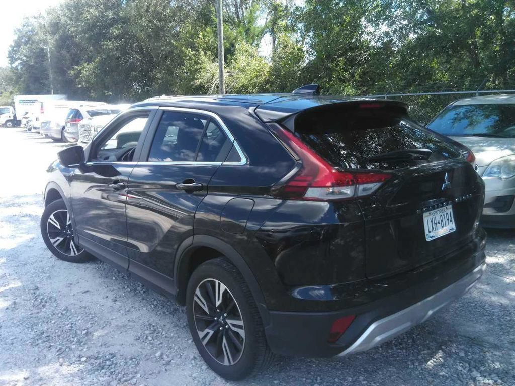 Used 2024 Mitsubishi Eclipse Cross SE AWD/4WD image 2