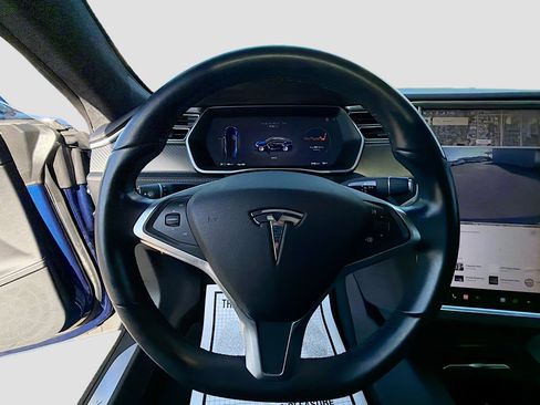 Used 2017 Tesla Model S 75D image 36