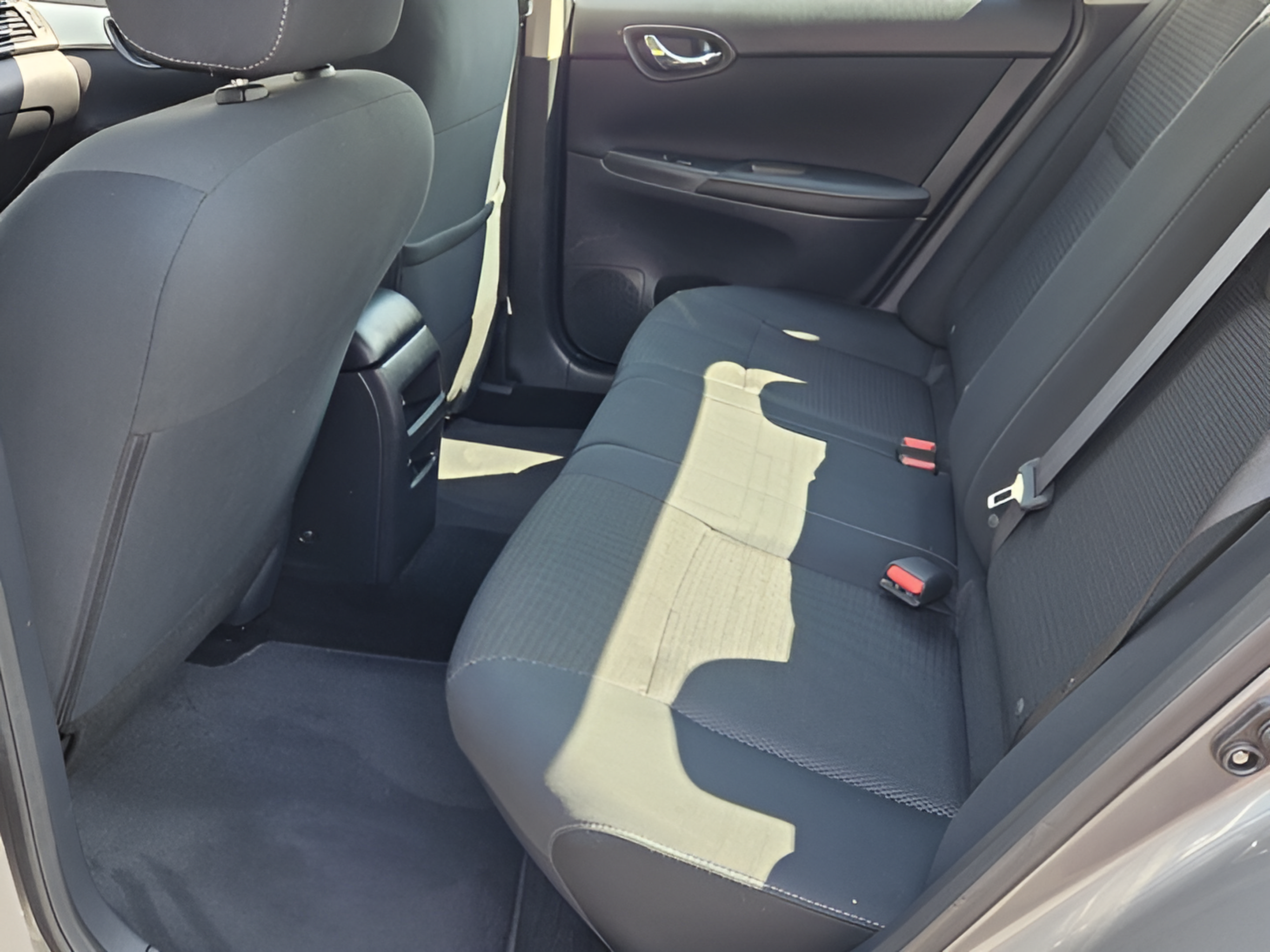Used 2019 Nissan Sentra S FWD image 9