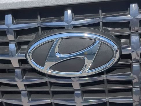 New 2026 Hyundai Venue SEL image 12