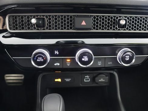 Used 2024 Honda Civic Sport image 15