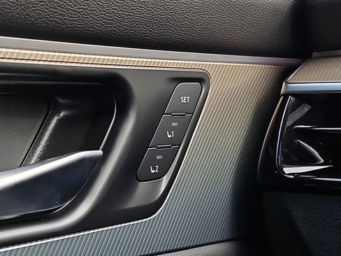 New 2026 Nissan Murano SL image 17