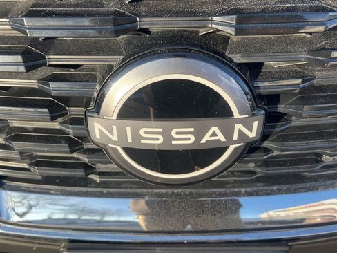 Certified 2023 Nissan Rogue SV w/ SV Premium Package image 34