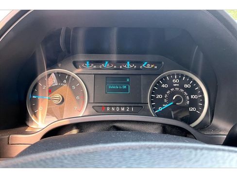 Used 2017 Ford F150 XLT AWD/4WD image 22