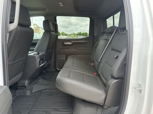 New 2026 GMC Sierra 1500 SLT AWD/4WD image 37