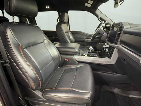 Used 2024 Ford F150 Lariat image 9