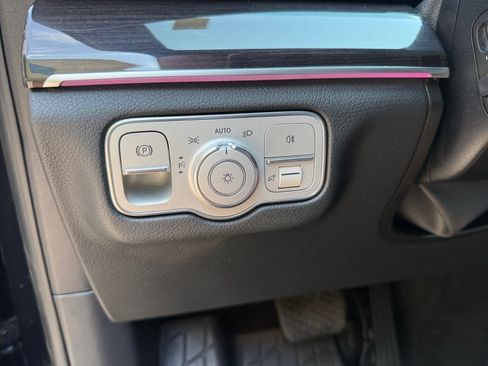 Certified 2022 Mercedes-Benz GLE 350 4MATIC image 25