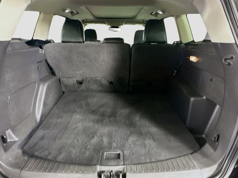 Used 2018 Ford Escape Titanium w/ Ford Safe & Smart Package AWD/4WD image 30