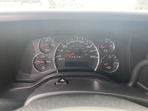 New 2025 Chevrolet Express 2500 Extended w/ Driver Convenience Package image 15