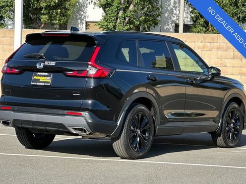 Used 2026 Honda CR-V Sport Touring image 4