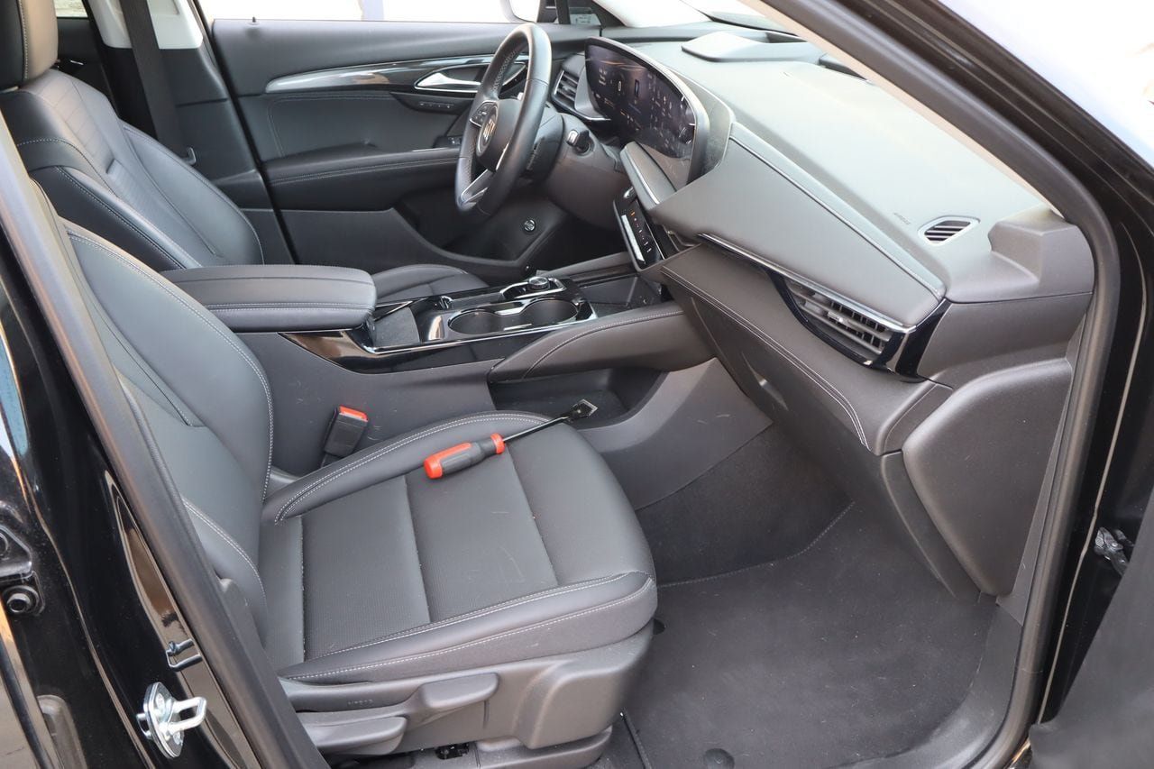 Used 2024 Buick Envision Preferred AWD/4WD image 16