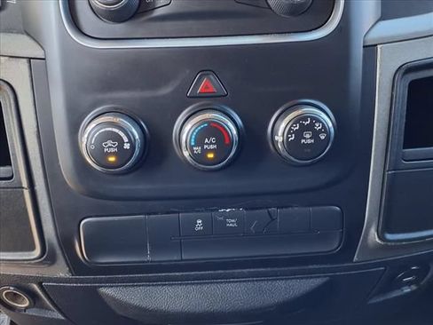 Used 2014 RAM 1500 Express w/ Black Ram 1500 Express Group RWD image 17