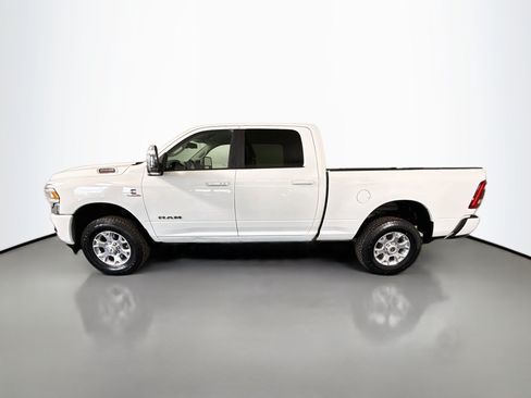 Used 2024 RAM 2500 Laramie AWD/4WD image 6