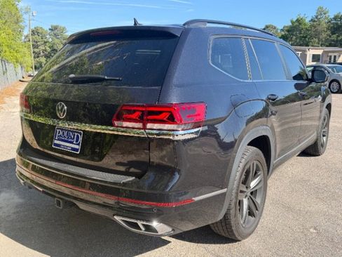 Used 2021 Volkswagen Atlas SE w/ Towing Package FWD image 10