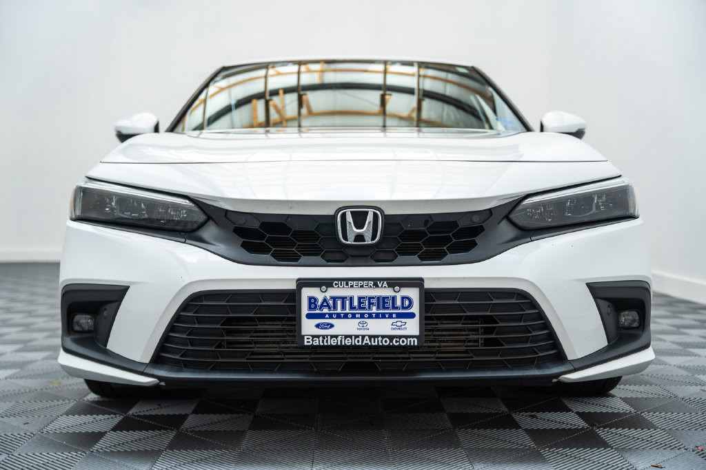 Used 2023 Honda Civic Sport Touring image 2