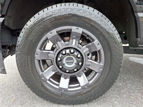 Used 2024 Ford F250 Lariat w/ Sport Appearance Package AWD/4WD image 8