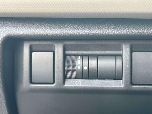 Used 2025 Subaru Forester image 17