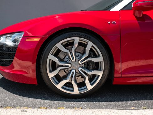 Used 2011 Audi R8 V10 AWD/4WD image 41