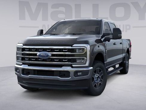 New 2026 Ford F250 4x4 Crew Cab Super Duty image 2