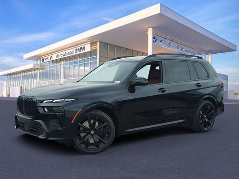 Used 2026 BMW X7 xDrive40i w/ M Sport Package AWD/4WD image 23
