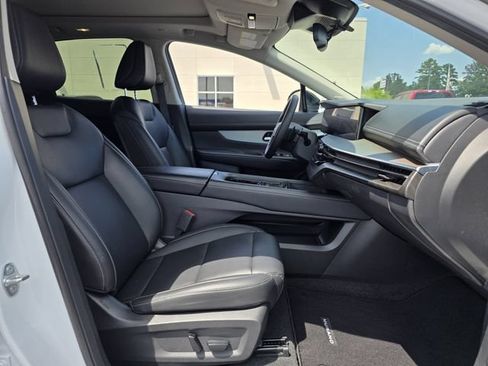 Used 2025 Nissan Murano SL AWD/4WD image 29