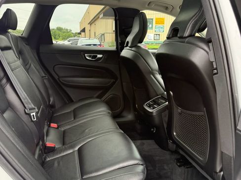 Used 2020 Volvo XC60 T5 Inscription w/ Protection Package Premier AWD/4WD image 22