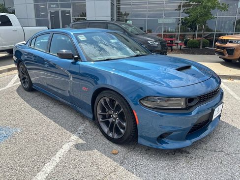 Used 2023 Dodge Charger Scat Pack w/ Plus Group RWD image 6