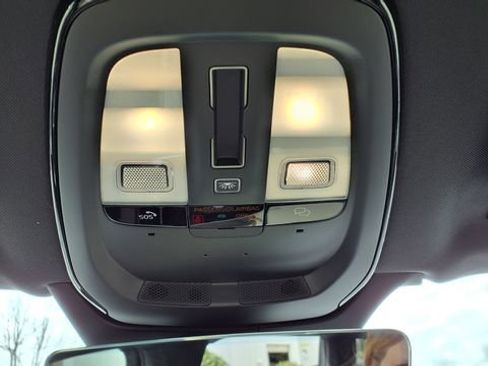 New 2026 Volvo XC90 B6 Plus AWD/4WD image 19