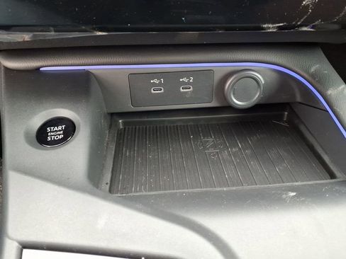 New 2026 Nissan Sentra SR image 13