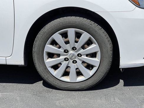Used 2018 Nissan Sentra S FWD image 16