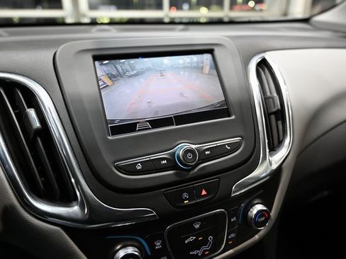 Used 2023 Chevrolet Equinox LT image 14