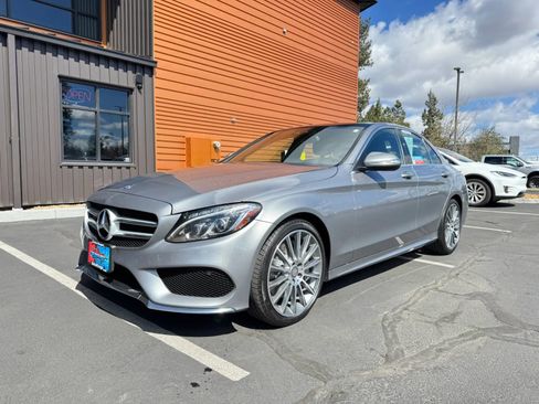 Used 2015 Mercedes-Benz C 400 4MATIC image 1
